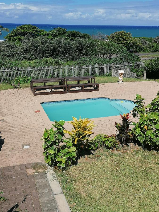 The Whitehouse Hotel Port Shepstone Esterno foto