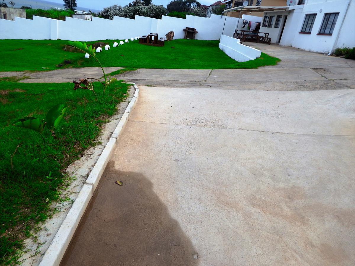 The Whitehouse Hotel Port Shepstone Esterno foto