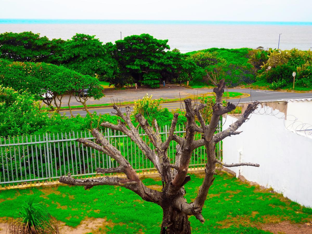 The Whitehouse Hotel Port Shepstone Esterno foto